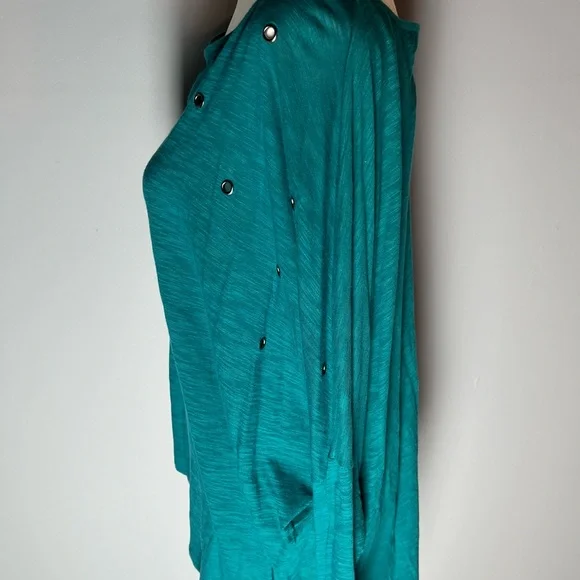 Women’s Rock & Republic top - Size: XL - Brand new with tags - Picture 5 of 8